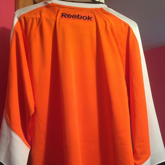 Men's small flyers official jersey. - Picture 2 of 3