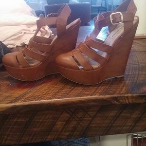 Steve Madden Wedges