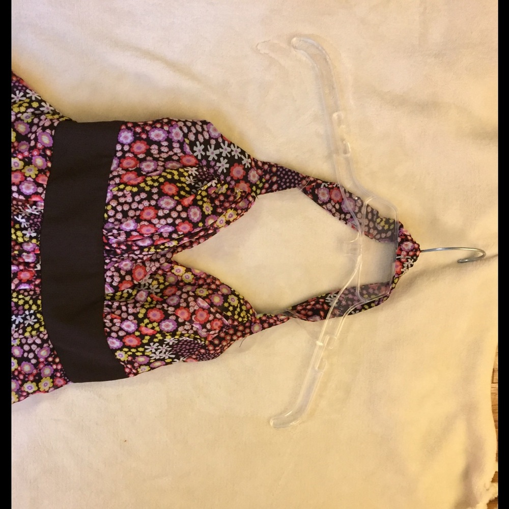 NWT Size 9/10