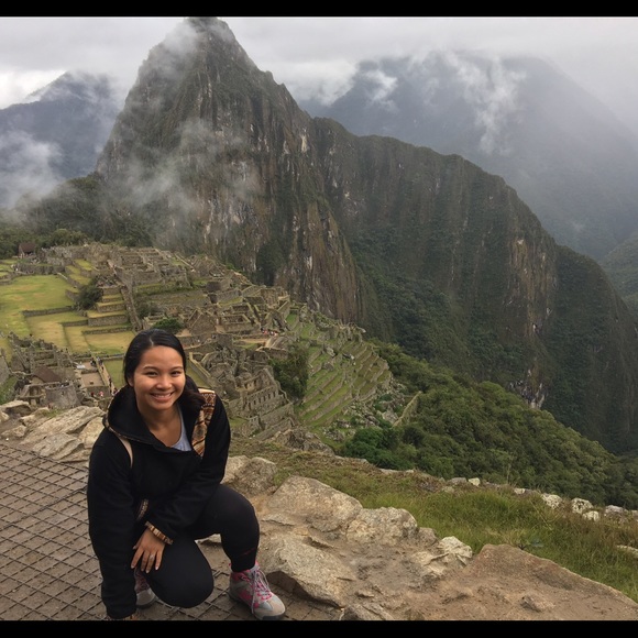 Posh Ambassador 💕 Meet your Posher 💕 - Picture 6 of 8