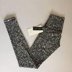 +NWT lululemon wunder under hi-rise luxtreme