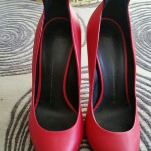 Giuseppe Zanotti Design