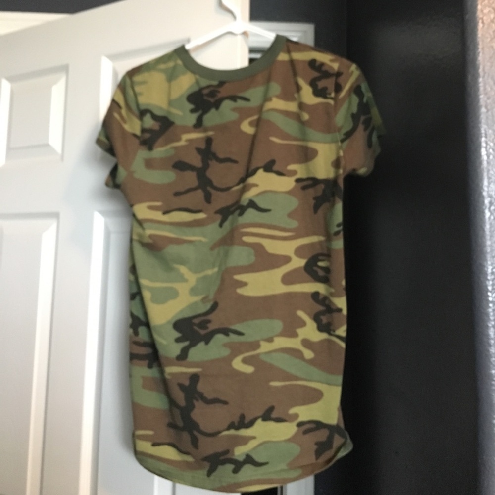 Army camouflage t-shirt