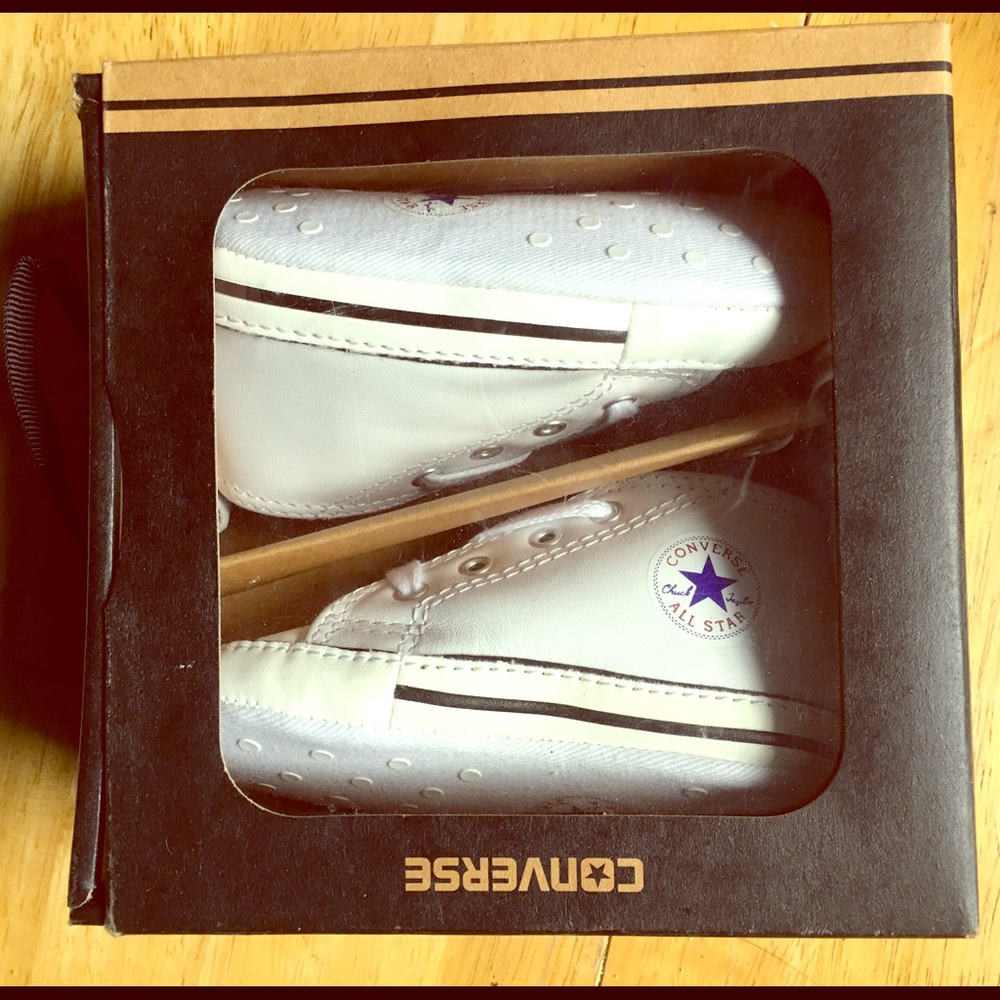 👶 👟 Brand new