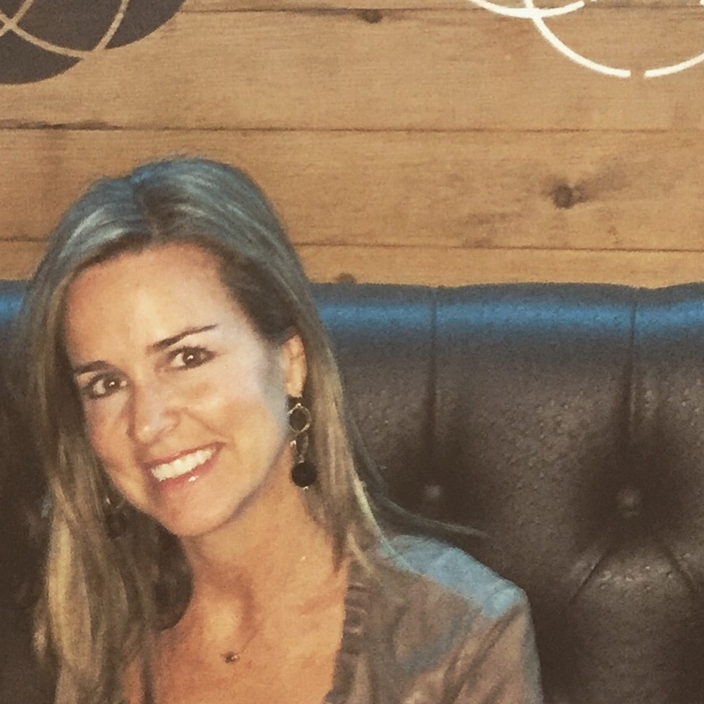 Meet your Posher, Flora