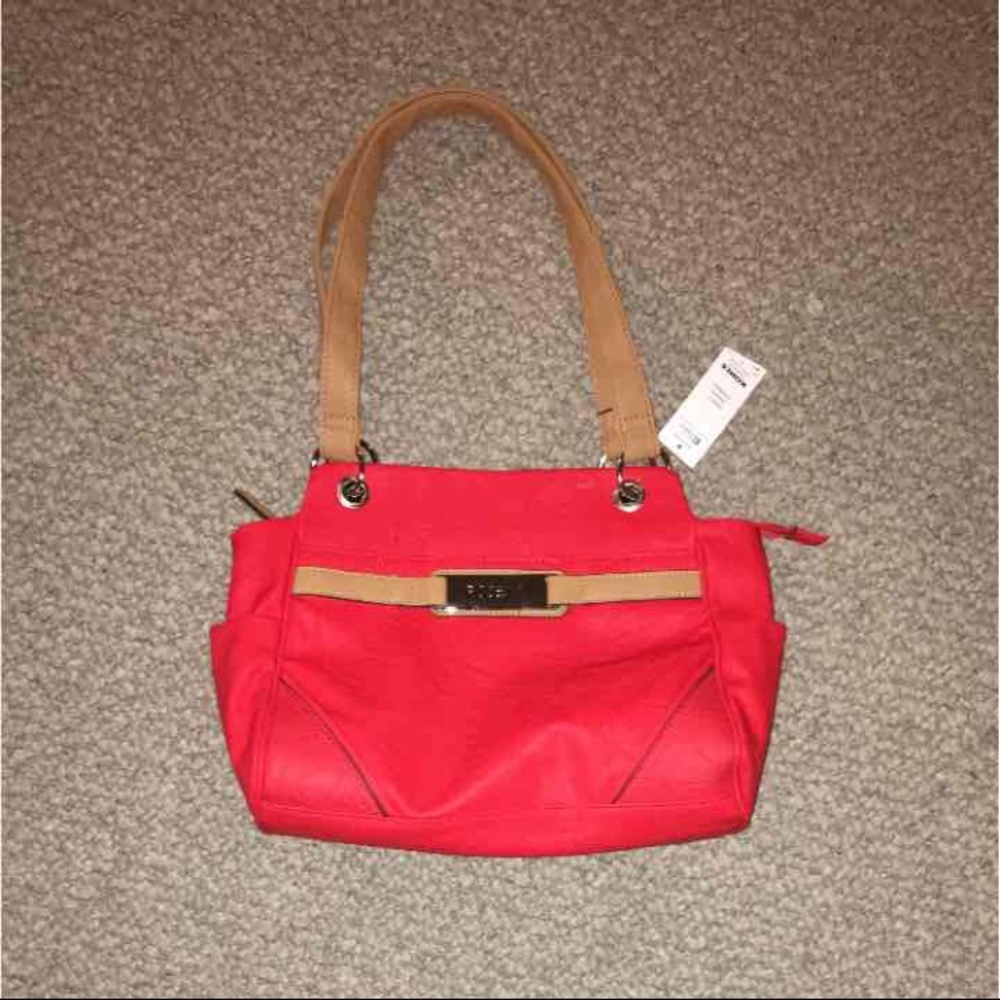Purse - Picture 1 of 3