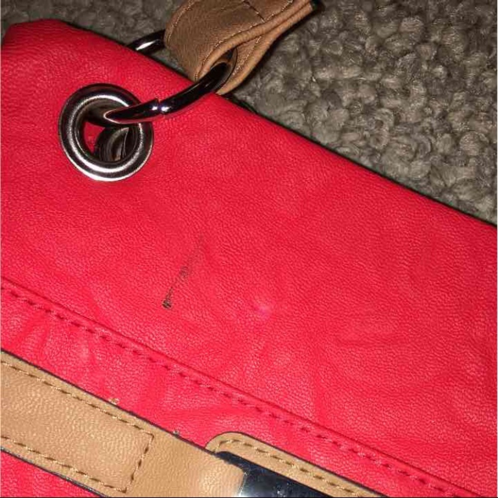 Purse - Picture 3 of 3