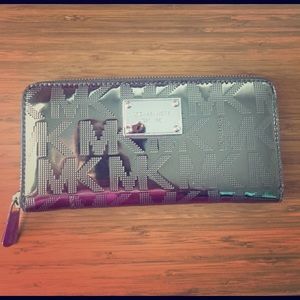 Silver Metallic Michael Kors Wallet