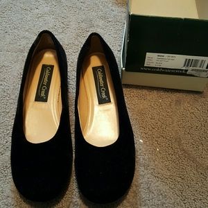 Black velvet shoes