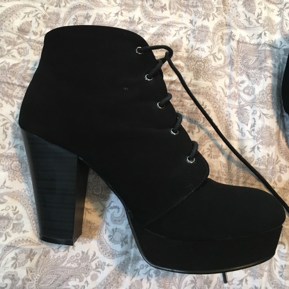 Black lace up heels