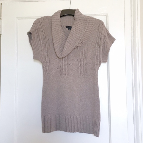 DONATED / Banana Republic | Tunic Sweater - Picture 2 of 2