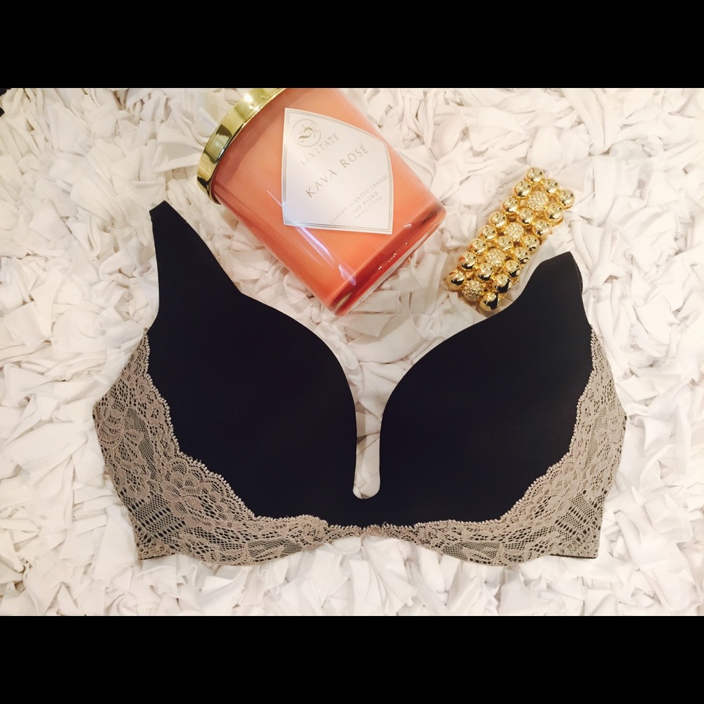 Victoria's Secret Push-Up Bra 32C
