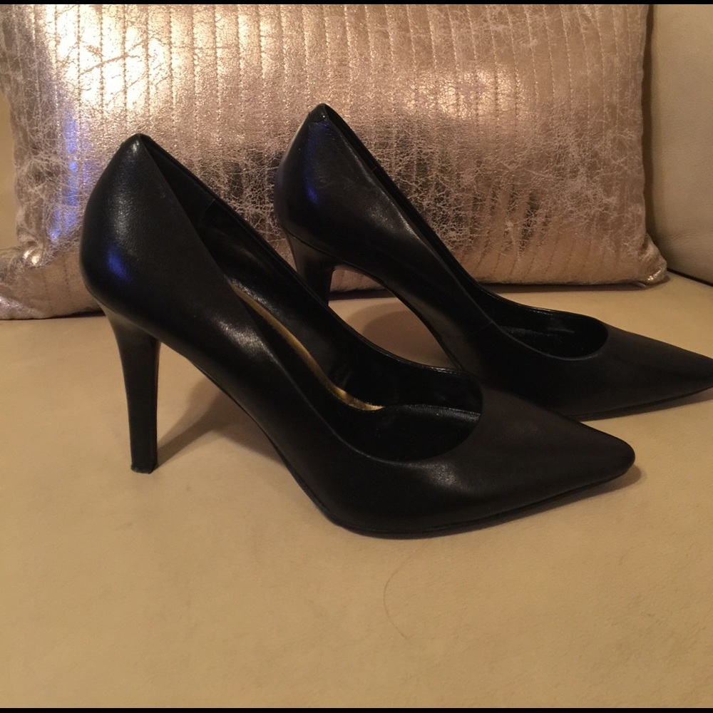 💥PRICE DROP💥 Ralph Lauren heels