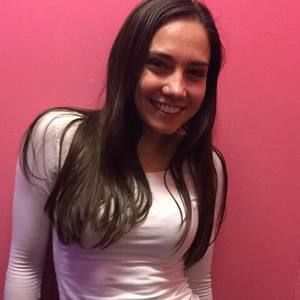 Meet your Posher, Nina