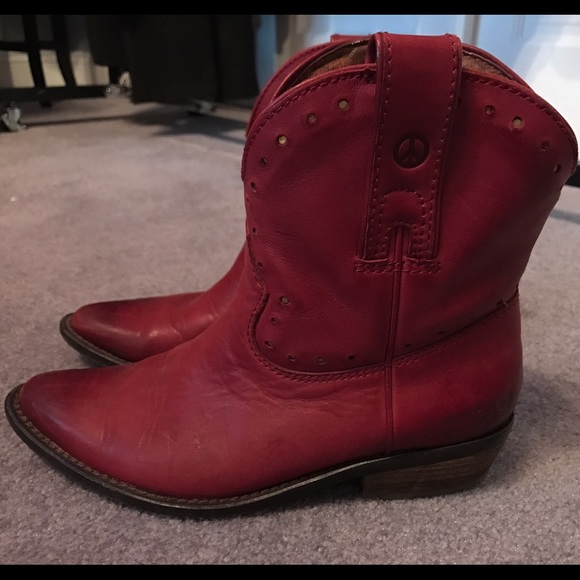 red lucky brand boots