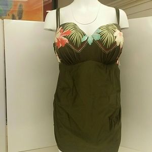 Flowered bathing suit top.    (SS1)