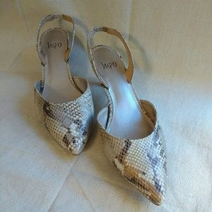EUC Classic Slingback Kitten Pump