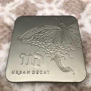 Urban Decay Mariposa Palette