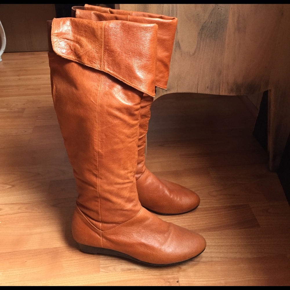 Leather boots-Chinese Laundry