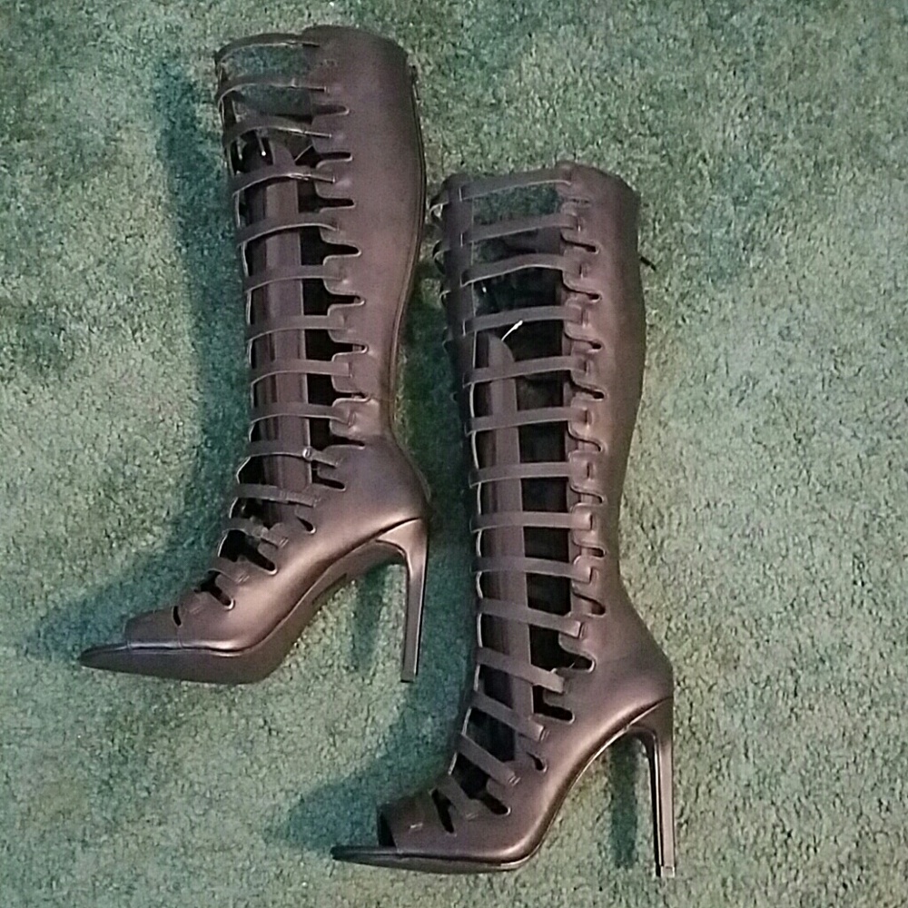 Knee High Galeleo Boots