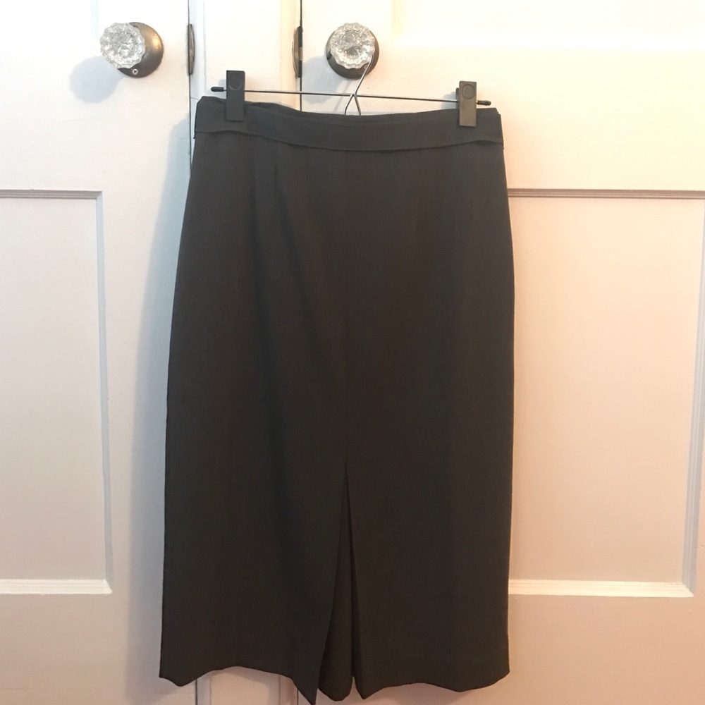 Pleated front skirt