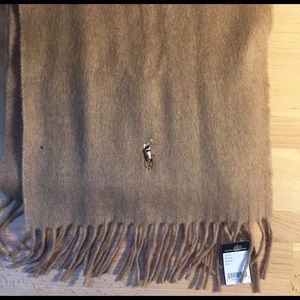 Polo scarf