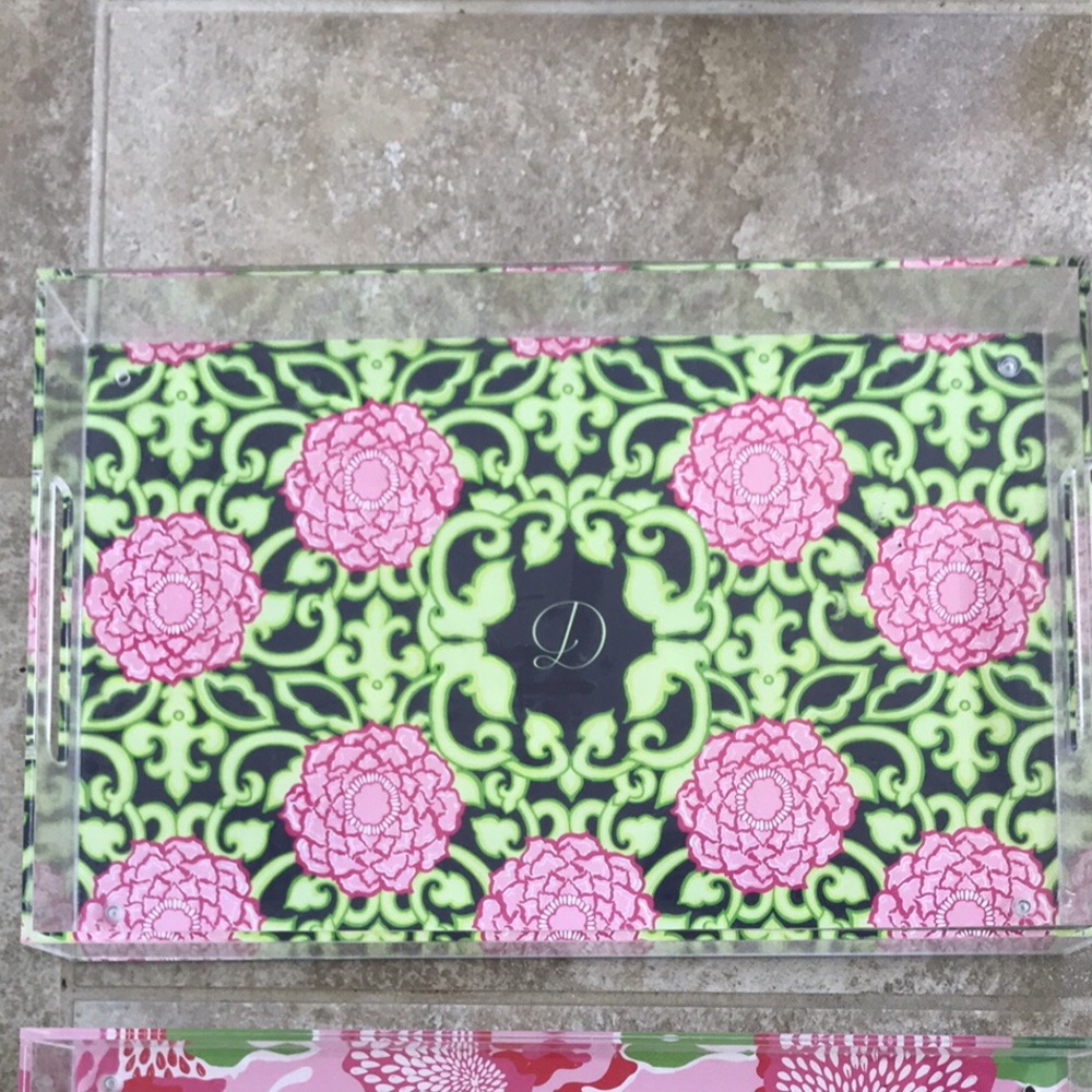 Lilly Tray