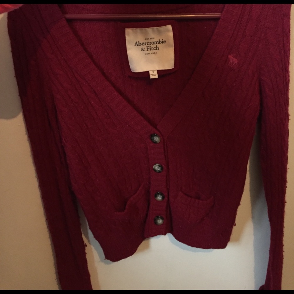 Hollister Cardigan