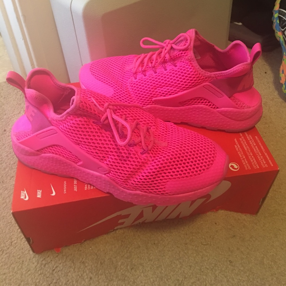 Nike Hot Pink W Air Huarache Run Ultra BR