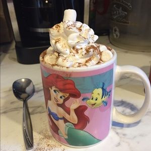 Meet your Posher, Lily