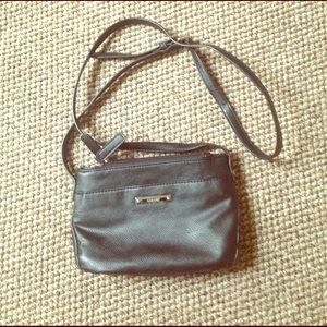 Nine West purse