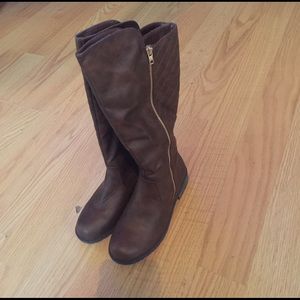 Boutique Boots