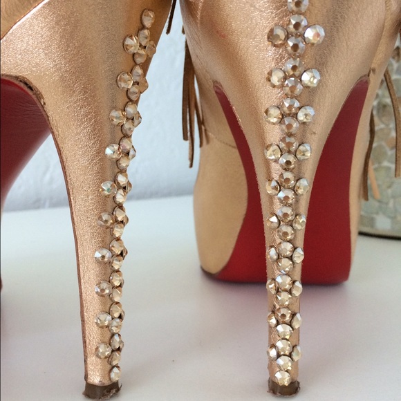 ❤sold❤Christian Louboutin Short Tina fringe heels - Picture 2 of 4