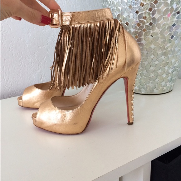 ❤sold❤Christian Louboutin Short Tina fringe heels - Picture 3 of 4