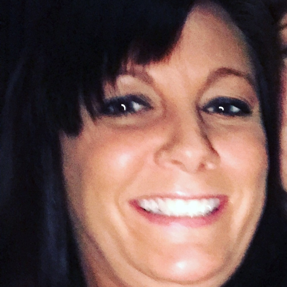 Meet your Posher, Adrianne