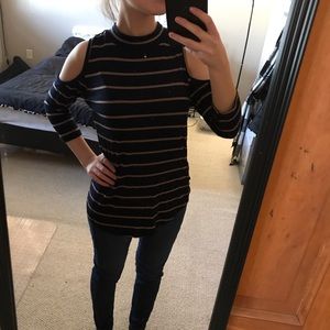 Cold shoulder top