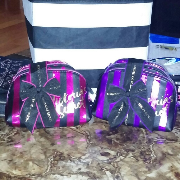 VS 3 Piece Make Up Bag Set (purple) - Picture 2 of 3