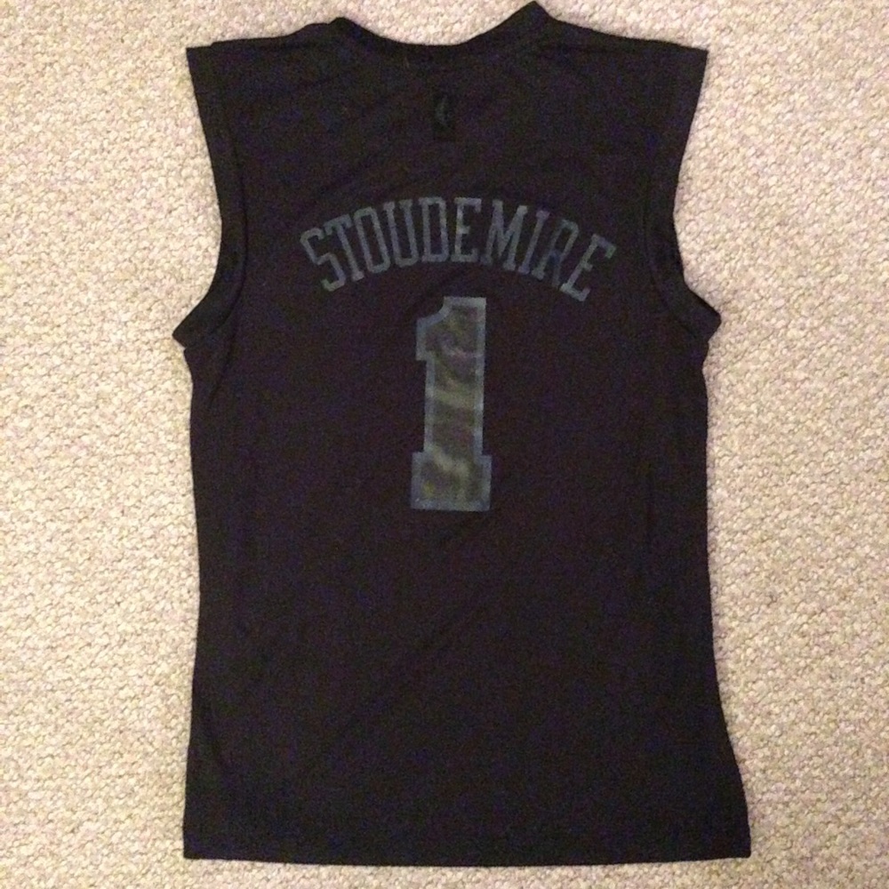 NY Knicks Amare Stoudemire jersey black on black S
