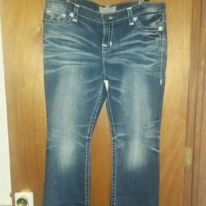 Big Star distressed jeans