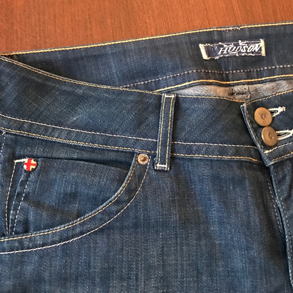 Hudson Lowrise Bootcut Jeans, Size 31