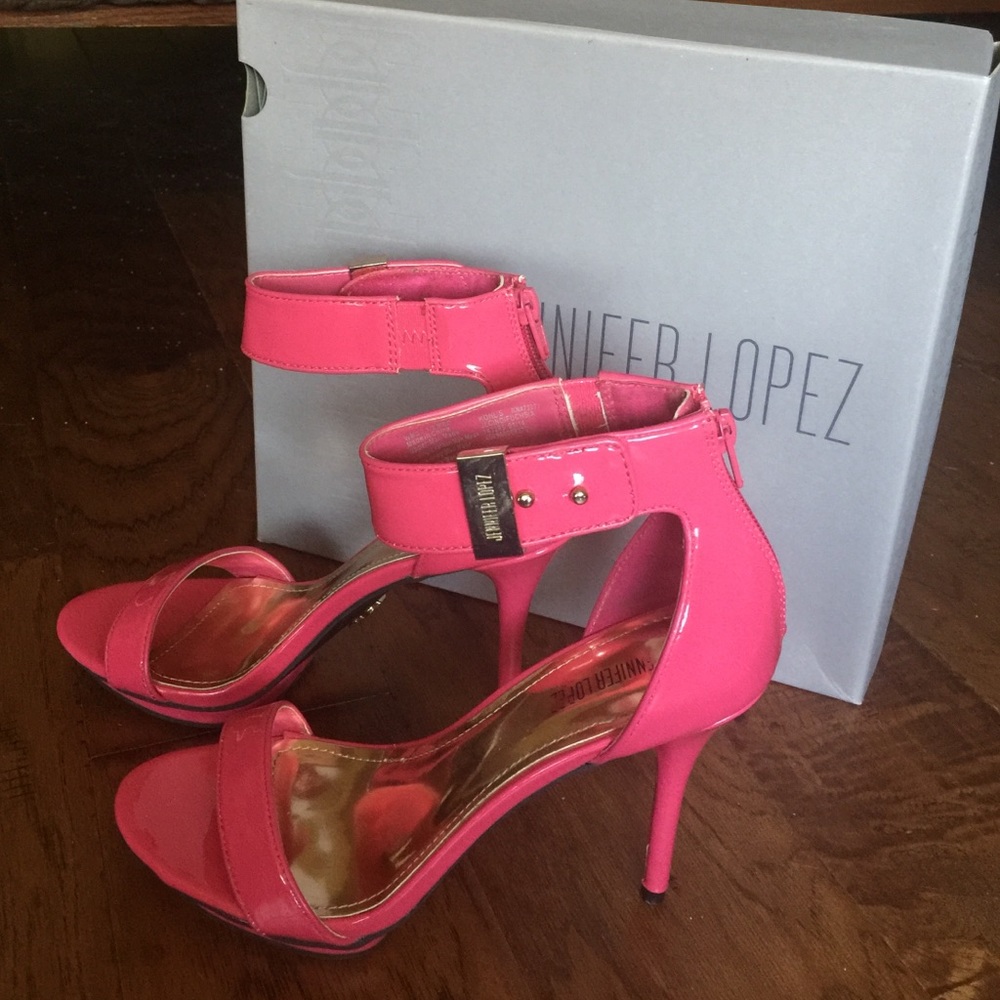 Jennifer Lopez heels