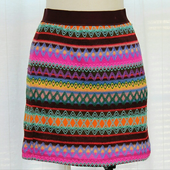 Chelsea & Violet Embroidered ZigZag Mini Skirt - Picture 2 of 5