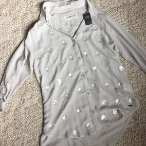 Womens cardigan! Never worn brand new with tags