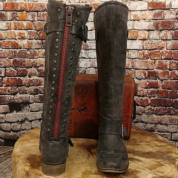 Shoes - Back Accent Tall Boots 6.5