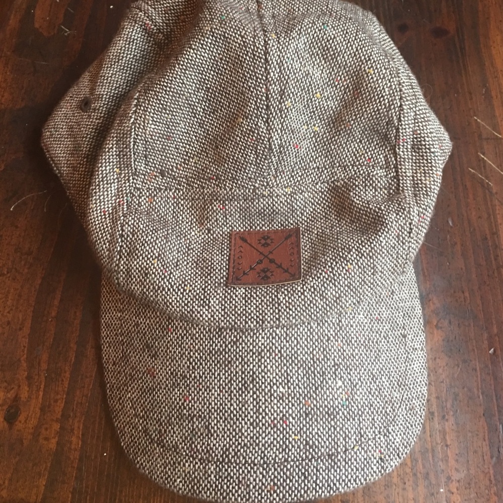 Tweed hat