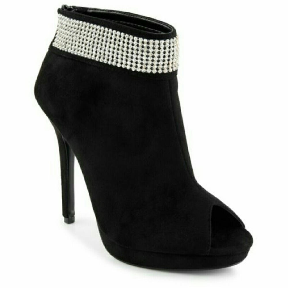 Brand New Touch of Nina rhinestone Booties