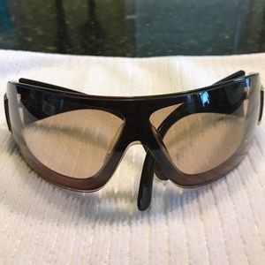CHANEL Accessories - Authentic Chanel sunglasses #5085 CHANEL Accessories - Authentic Chanel sunglasses #5085