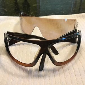 CHANEL Accessories - Authentic Chanel sunglasses #5085 CHANEL Accessories - Authentic Chanel sunglasses #5085