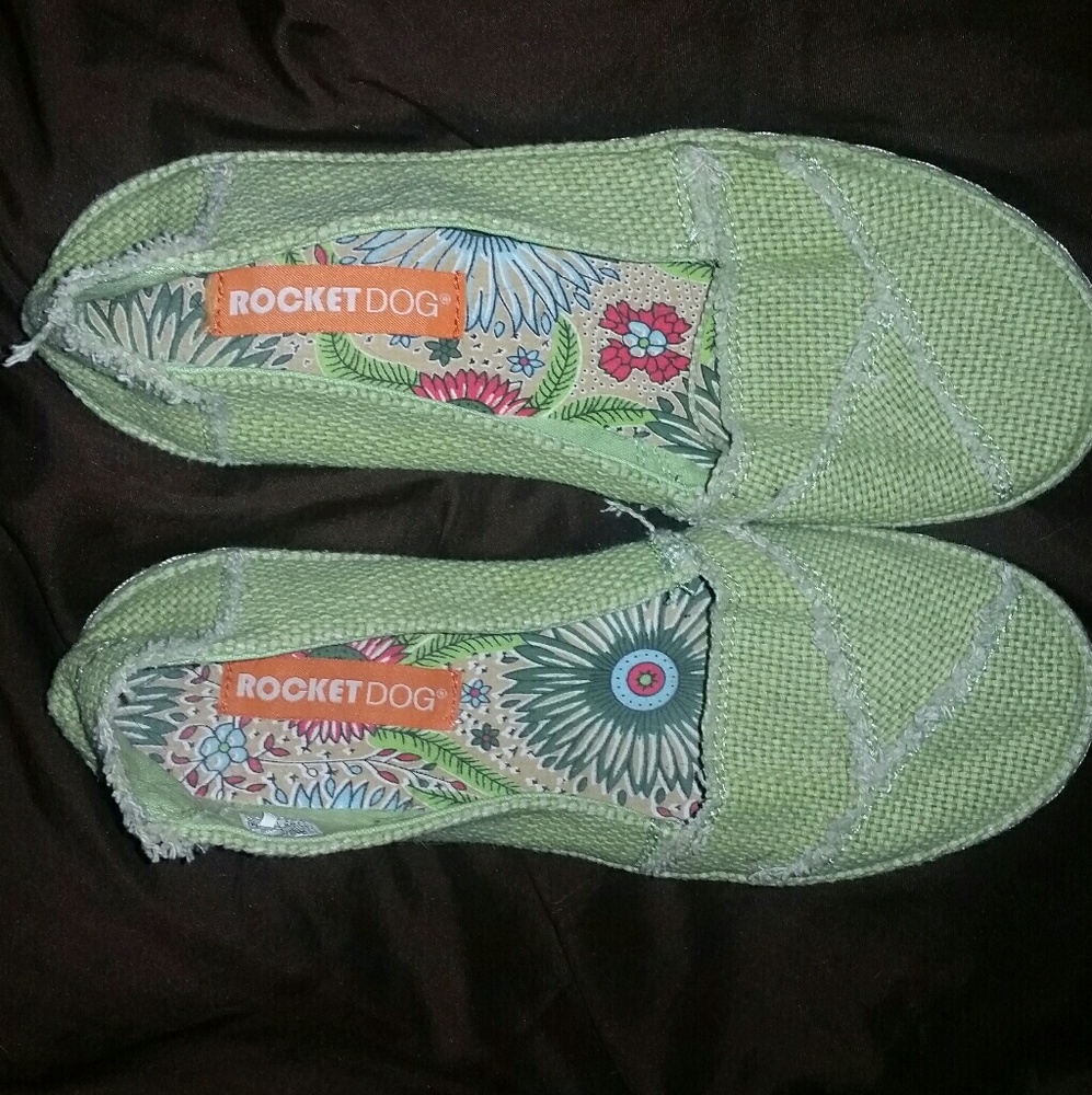 Rocket Dog Canvas Flats