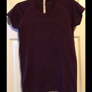 Lululemon swiftly tech short sleeve crew
